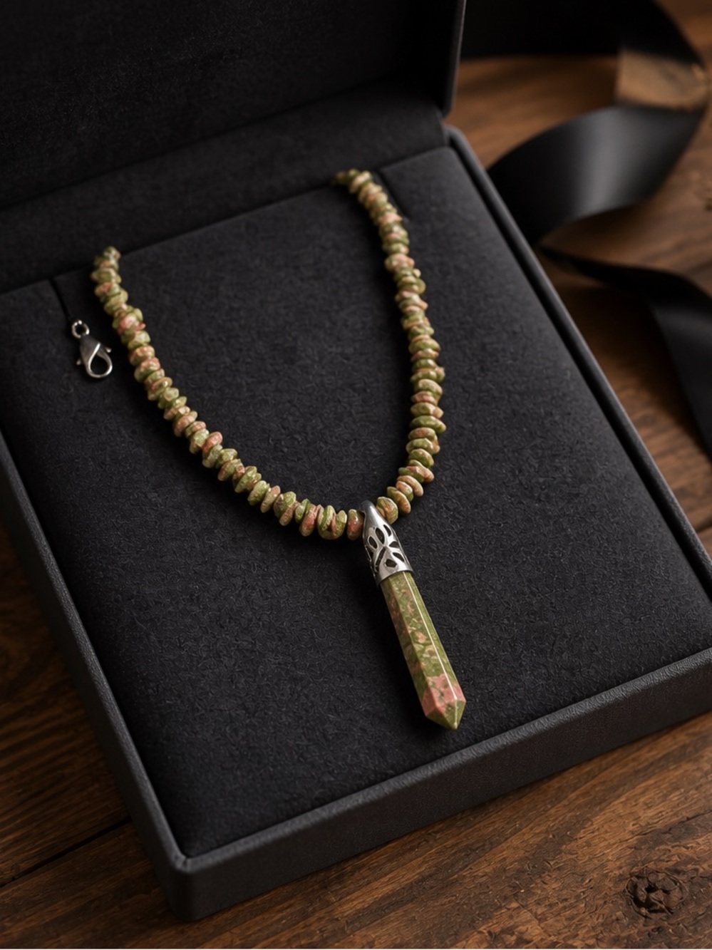 Unakite Jasper Beaded Pendant Necklace in Green and Pink